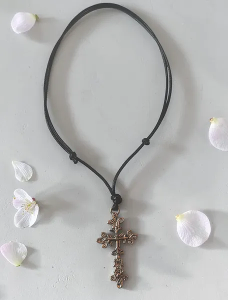 Hovedbilde Tinnkors m/ Justerbart Kjede